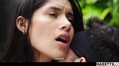 Carolina Guerrero Gets Fucked By A Tourist