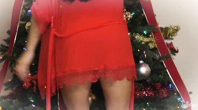 She Rides Dick By The Xmas Tree