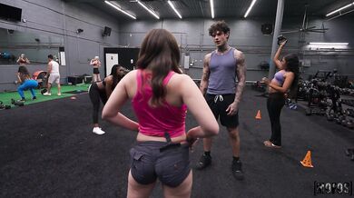Violet Dawn Gets Fucked In The Gym
