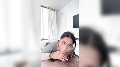 QueenNeedy Gets A Cumshot On Face After A Yoga Fuck