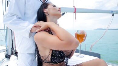 Nelly Kent Gets Her Asshole Stretched On A Yacht