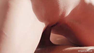 Evelin Elle In FFM Threesome