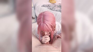 Redhead Strawberrymilk_xox Gets Creampied By A BWC