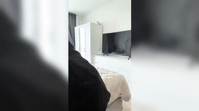 Big Tit Blonde Leiavo Plays With Her Dildos