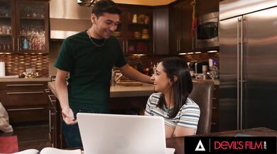Hailey Rose Discovers Her Boyfriend's Porn Folder And Gets Caught Mid Masturbation