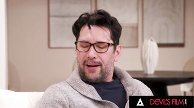 River Lynn Returns Early From Give Stepdad Tommy Pistol Hard Anal Fuck
