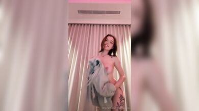 Redhead Dainty Wilder Teases In Ex's Hoodie