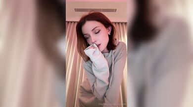 Redhead Dainty Wilder Teases In Ex's Hoodie
