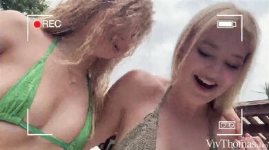 Hot Lesbian Play With Nikoleta Queen and Valery