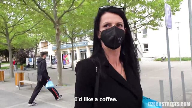 Czech Streets mit Nina Roca
