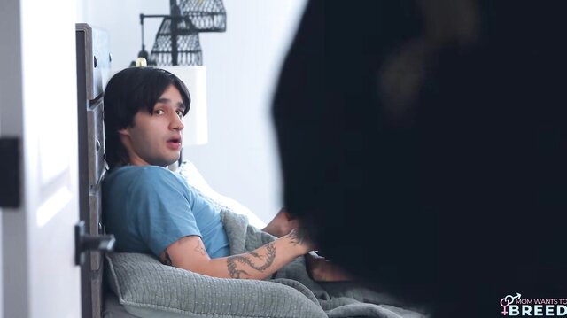 Mommy Sydney Paige Wants It From Behind