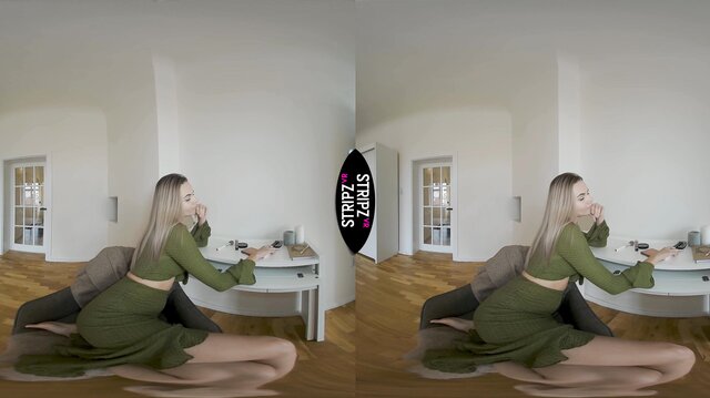 Süße Elina in Softcore-VR