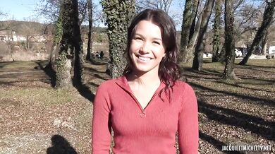 Amateur French Brunette In MMF Threesome