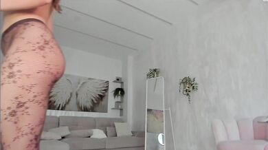 Hot Latina Shows Her Perfect Body On Webcam