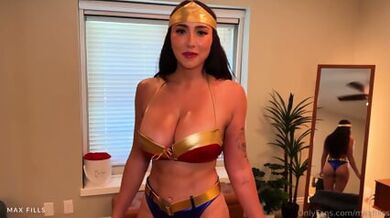 Athletic Superwoman Wonder Woman With A Perfect Body Gets Fucked Hard