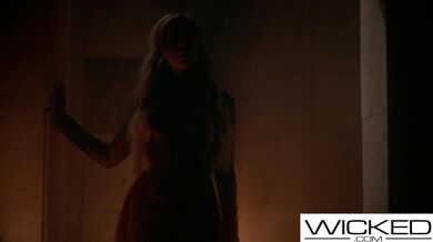 Hot Mega Blonde Allie Nicole Gets Fucked In Medieval Style