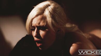 Petite Blonde Small Tittied Babe Kiara Cole Gets Into Gravity Defying 69