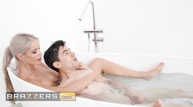 Stepmom Miss Sally Gives Jordi A Naughty Bath And Lets Him Slide Deep Into Her MILF Pussy
