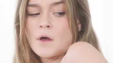 Hottie Della Cate Ditches Loser Boyfriend For A BCC
