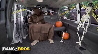 Alicia Williams Joins The Bus In Her Pirate Costume And Gets Fucked In Every Position