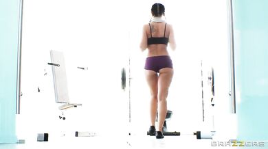 She Is Doing A Sexy Workout