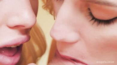 Molly Devon and Emma White in hot threesome
