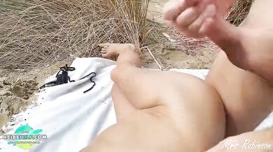 Woman Having Sex On The Beach For Everyone To See