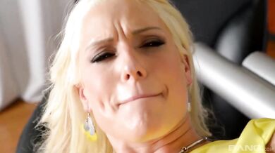 Blonde Office Boss Blanche Bradburry Wants To Fuck Her Employee