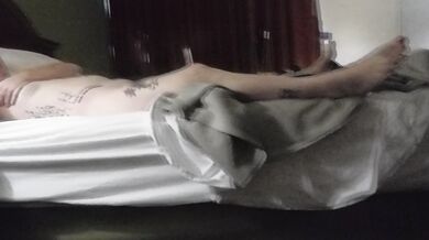 Amateur ginger tattooed redhead hooker blowjobs and fucks