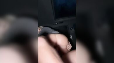 Fast Food PAWG Employee Gets Fucked From Behind
