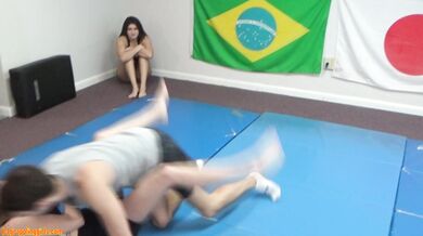 Boyfriend gets beaten by girlfriend's friend