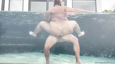 Outdoor Pool BBW Hotwife Fucking