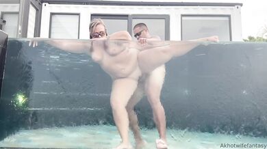 Outdoor Pool BBW Hotwife Fucking