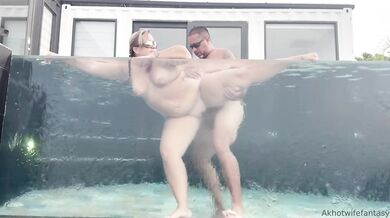 Outdoor Pool BBW Hotwife Fucking