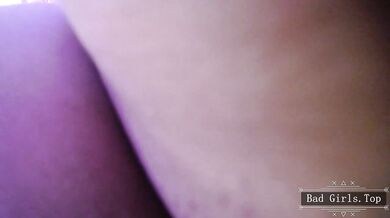 Hot big booty babe closeup pussy play with toys