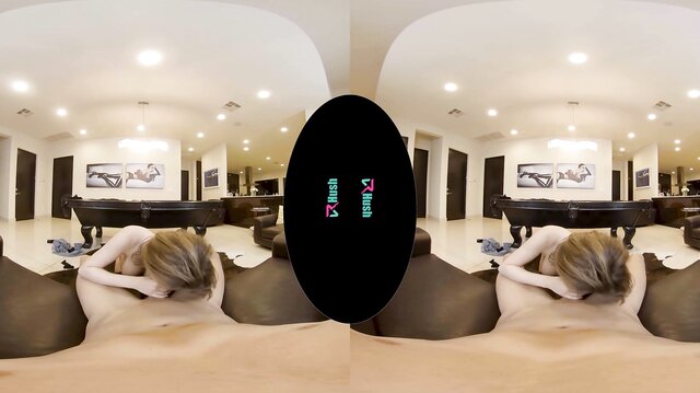 VR-Spielzeit mit Emily Addison
