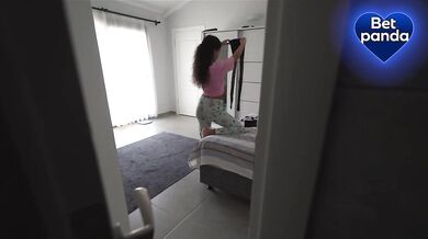 Horny MILF Wants Big Cocks In Her Pussy