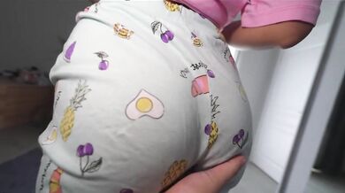 Horny MILF Wants Big Cocks In Her Pussy