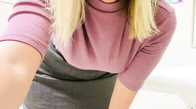 Let me show you what’s under my skirt in my school's toilets