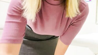 Let me show you what’s under my skirt in my school's toilets