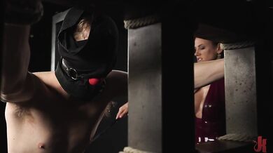 Mistress of bed bondage
