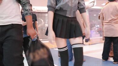 Flash my pussy in a busy shopping mall