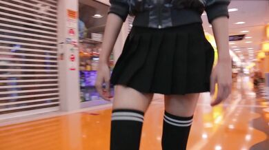 Flash my pussy in a busy shopping mall