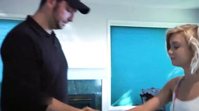 Dakota Skye Fucks With The Pizza Delivery Guys