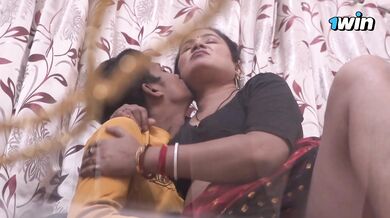 Desi BBW MILF Bhabhi Enjoying Hot Sex