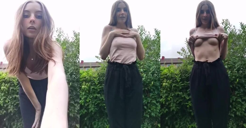 Showing my titties outdoor