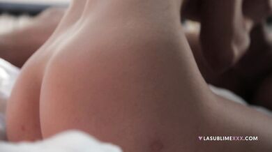 Satisfaction For Glam Blonde Uma Zex