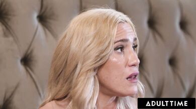 Shocked Stud Catches Hot Stepmom Aderes Quin Getting Fucked By His Best Friend