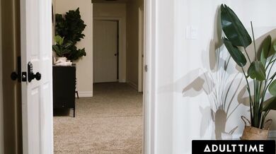Shocked Stud Catches Hot Stepmom Aderes Quin Getting Fucked By His Best Friend