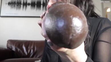 Christy Berrie dostane trest za to, Å¾e se udÄ›lala